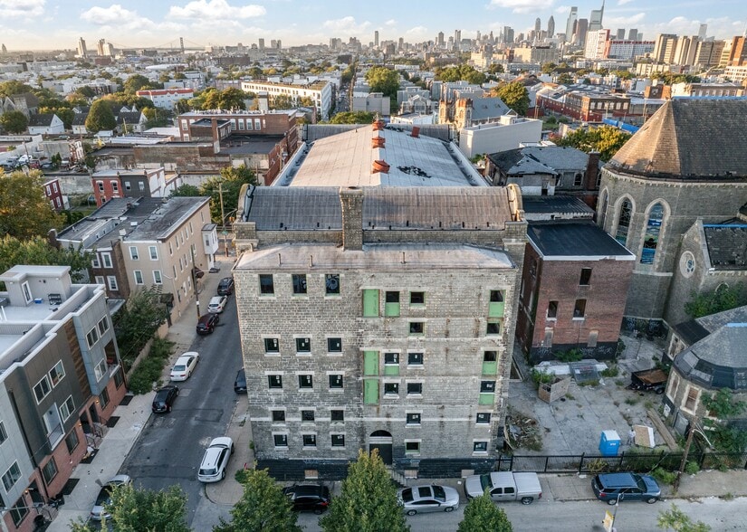 More Photos Of 701 W York St, Philadelphia Schools For Sale
