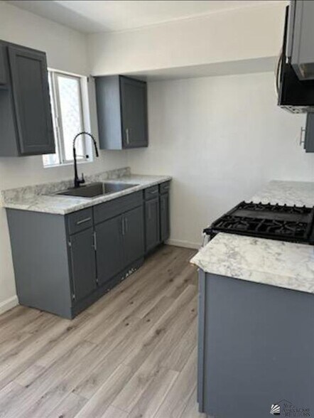 More Photos Of 584 S Avenue B, Yuma Multifamily For Sale