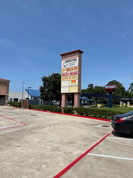 More Photos Of 6725 Atascocita Rd, Humble Unknown For Lease