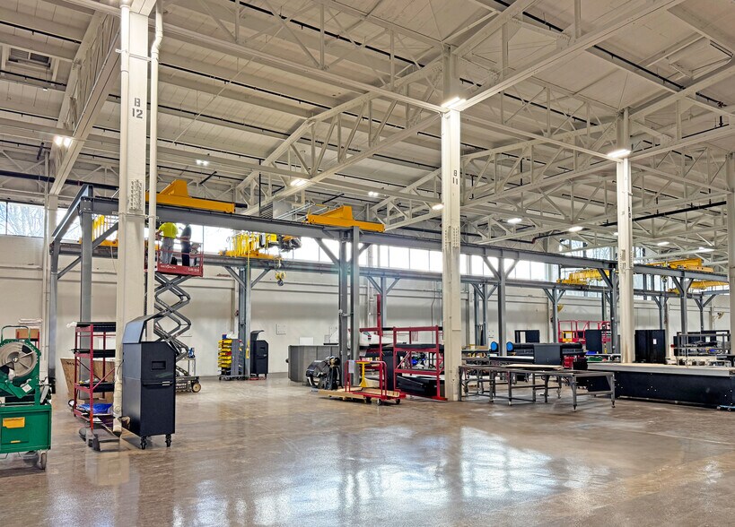 More Photos Of 1003 Bellbrook Ave, Xenia Warehouse For Lease