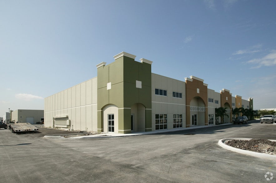 More Photos Of 2051 NW 112th Ave, Doral Showroom For Sale