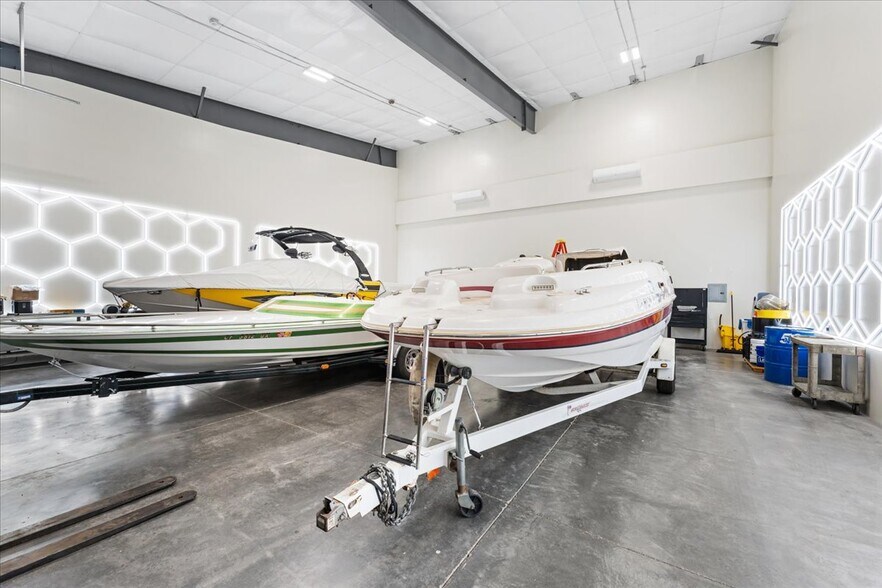 More Photos Of 3388 London Bridge rd, Lake Havasu City Industrial For Sale