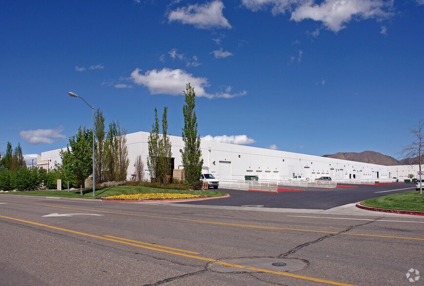 More Photos Of 5350 Capital Ct, Reno Warehouse For Lease