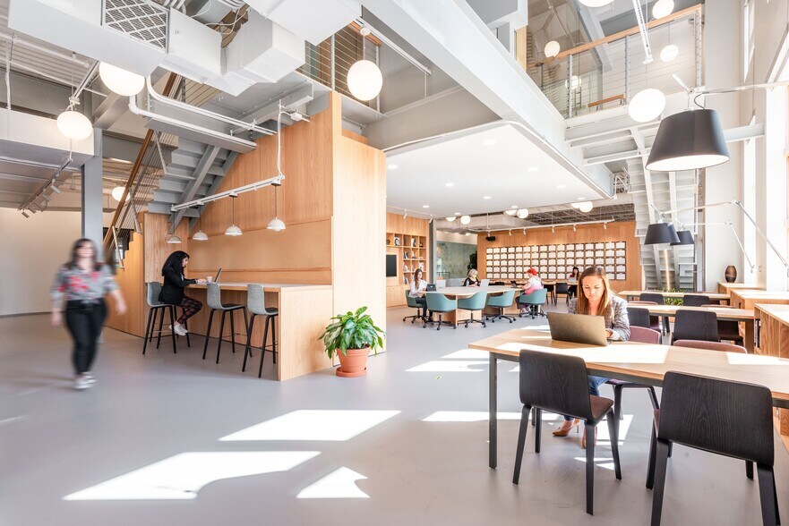 More Photos Of 5701-5741 Legacy Dr, Plano Coworking Space