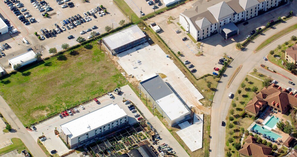 More Photos Of 1531 Westborough Dr, Katy Storefront Retail Office For Lease