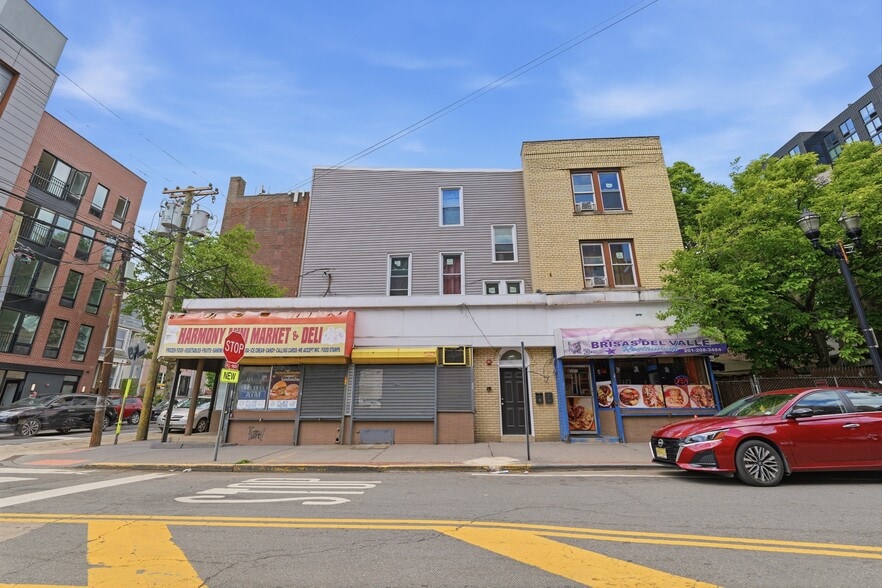More Photos Of 104 Storms Ave, Jersey City Storefront Retail Residential For Sale