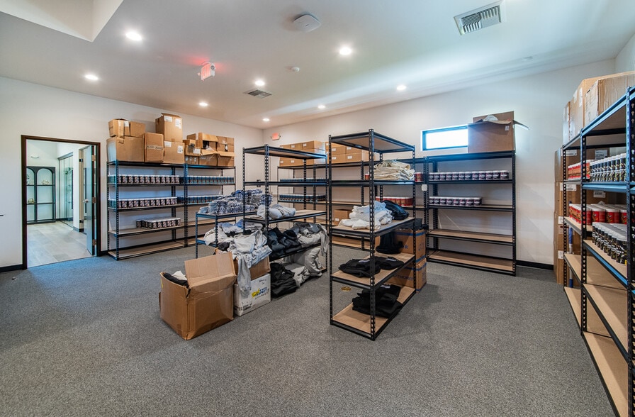 More Photos Of 3169 W Belltower Dr, Meridian Office For Sale