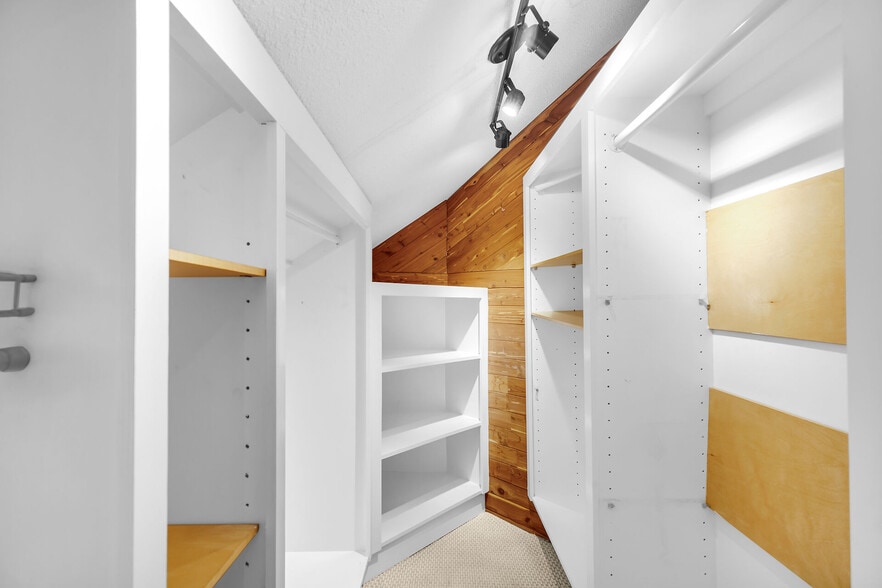 More Photos Of 1409 Truman Ave, Key West Specialty For Sale