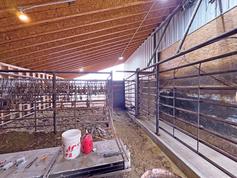 More Photos Of 55 Main St, Dell Industrial For Sale