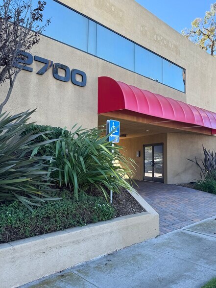More Photos Of 2700-2750 Pacific Coast Hwy, Torrance Unknown For Lease