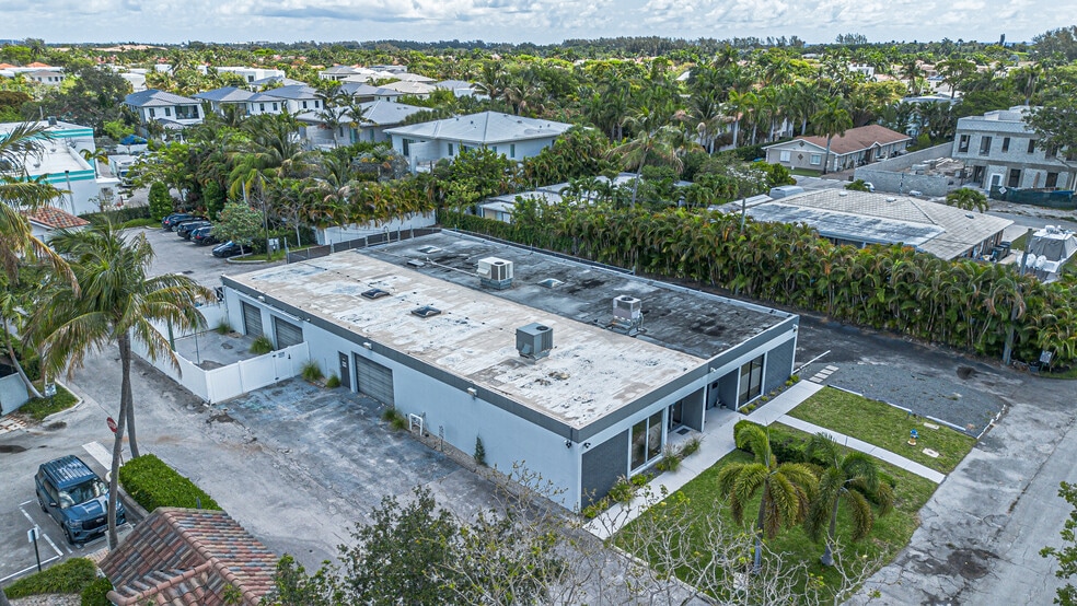More Photos Of 705 Bond Way, Delray Beach Showroom For Sale