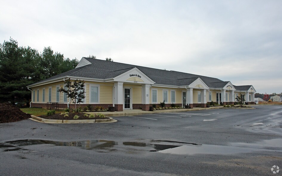 Primary Photo Of 22341-22345 Greenview Pky, Great Mills Office For Lease