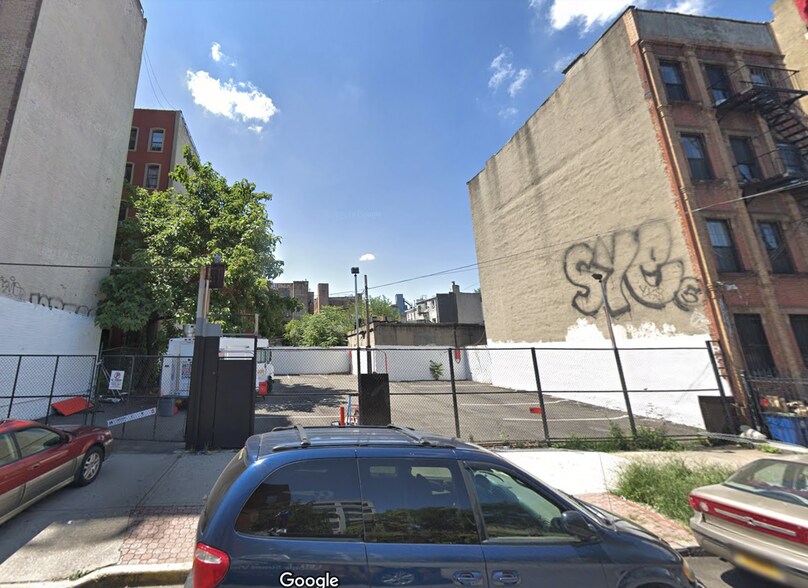 More Photos Of 90 Havemeyer St, Brooklyn Land For Lease