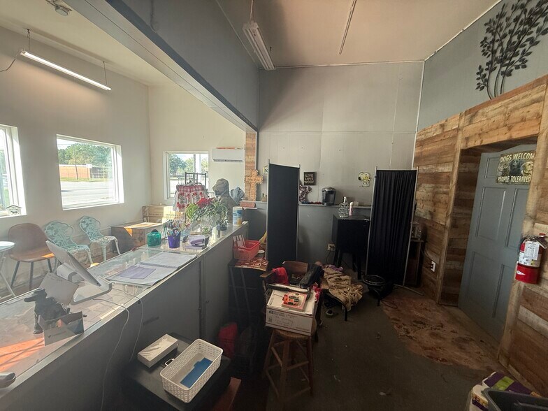 More Photos Of 850914 US Highway 17, Yulee Freestanding For Lease