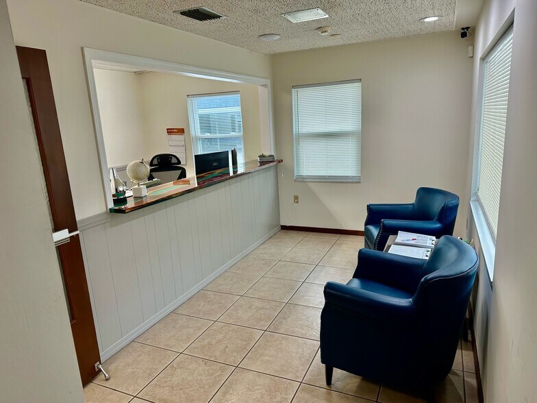 More Photos Of 1075 Orienta Ave, Altamonte Springs Unknown For Sale