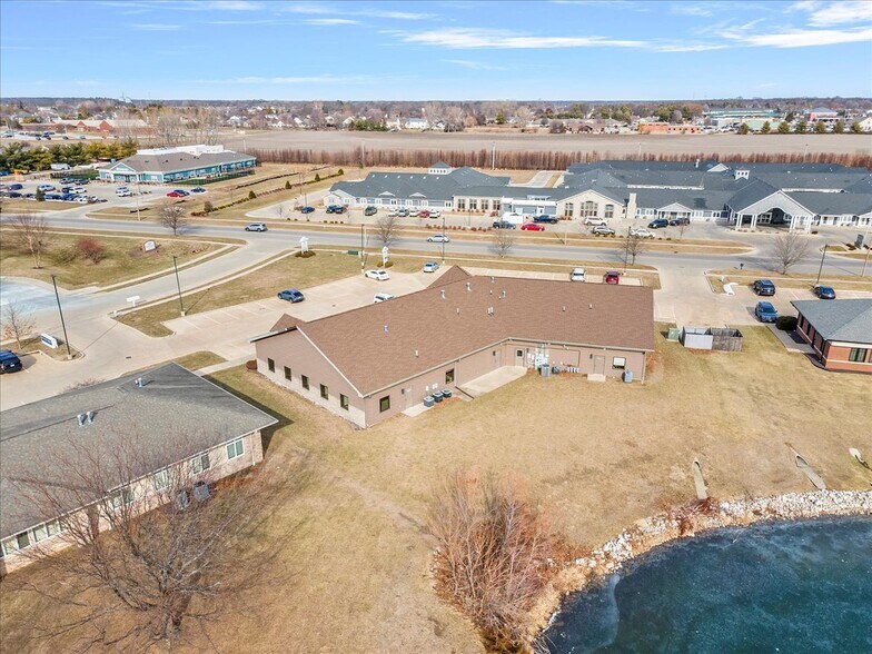 More Photos Of 3330 Hedley Rd, Springfield Office For Lease