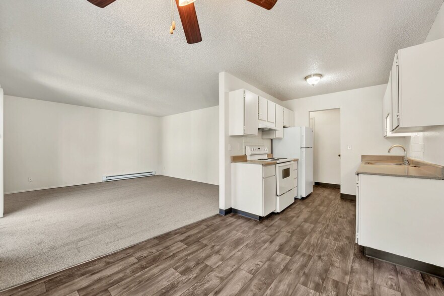 More Photos Of 17014-17062 NE Halsey St, Portland Apartments For Sale