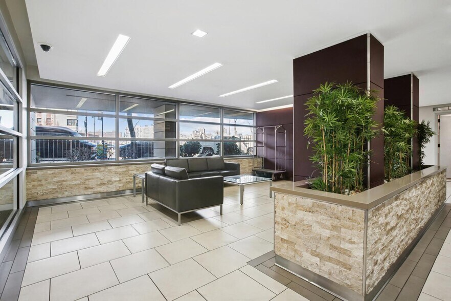 More Photos Of 1700 Grand Concourse, Bronx Apartments For Lease