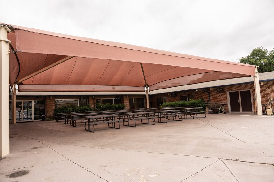 More Photos Of 301 W Anderson Ln, Austin Religious Facility For Sale