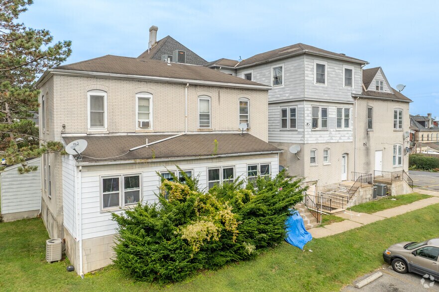 More Photos Of 1440 Washington St, Easton Apartments For Sale