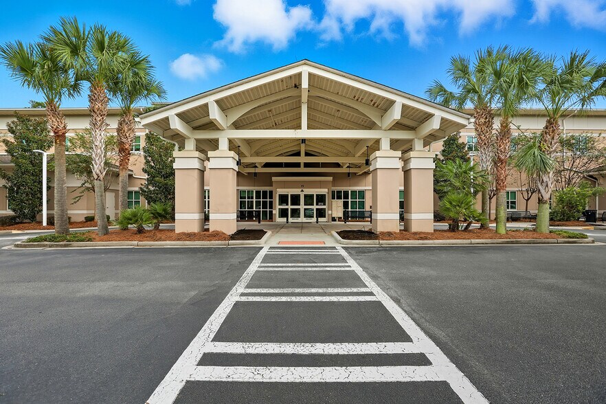 More Photos Of 75 Baylor Dr, Bluffton Medical For Lease