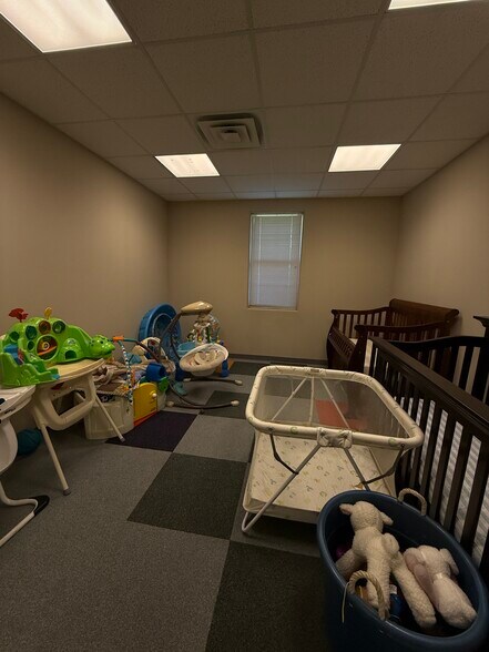 More Photos Of 1915 Grover Pl, Shreveport Specialty For Lease