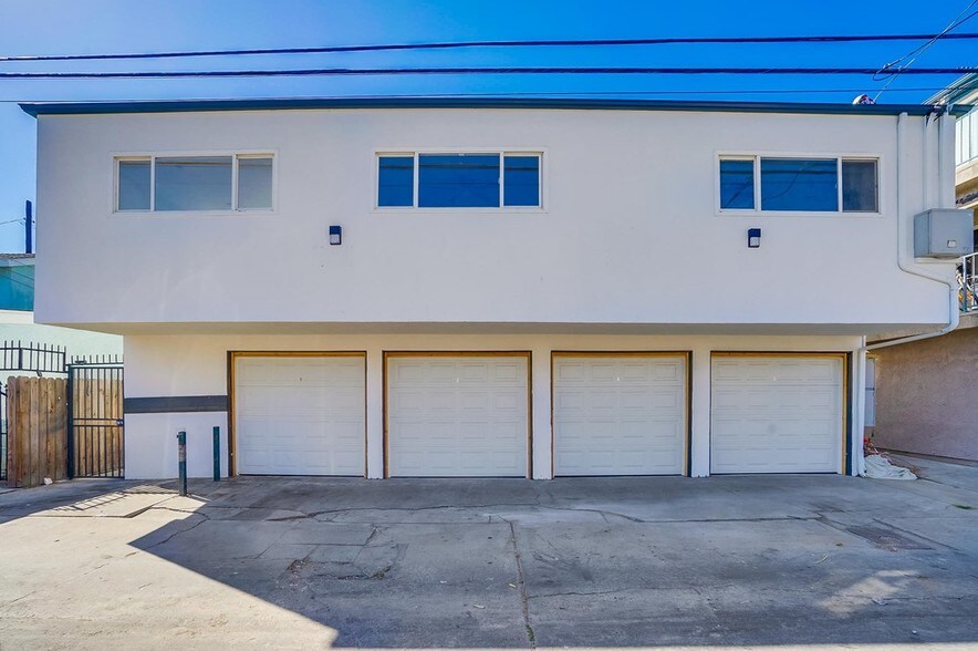 More Photos Of 1512 Sherman Pl, Long Beach Apartments For Sale