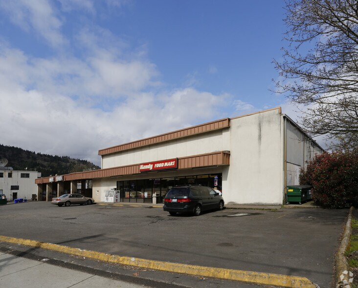 More Photos Of 2323 NW 29th Ave, Portland Warehouse For Lease