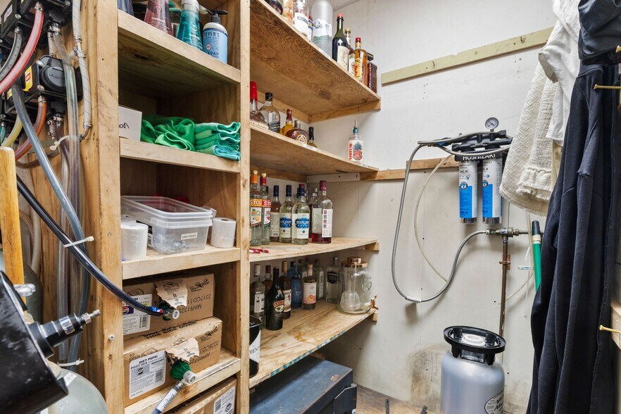 More Photos Of 278-282 Shrewsbury St, Worcester Storefront Retail Residential For Sale