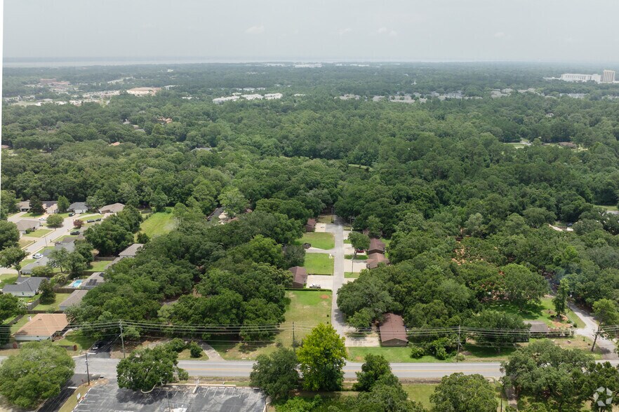 More Photos Of 8640 Jernigan Rd, Pensacola Apartments For Sale