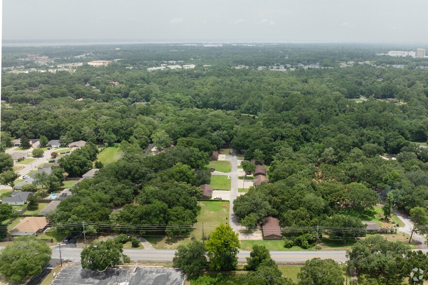 More Photos Of 8640 Jernigan Rd, Pensacola Apartments For Sale