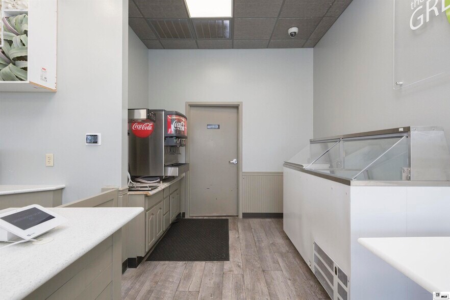 More Photos Of 1412 Ridge Ave, West Monroe Restaurant For Sale