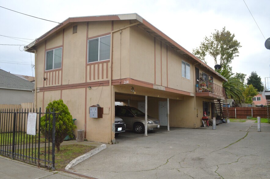 Primary Photo Of 214 Barrett Ave, Richmond Multifamily For Sale