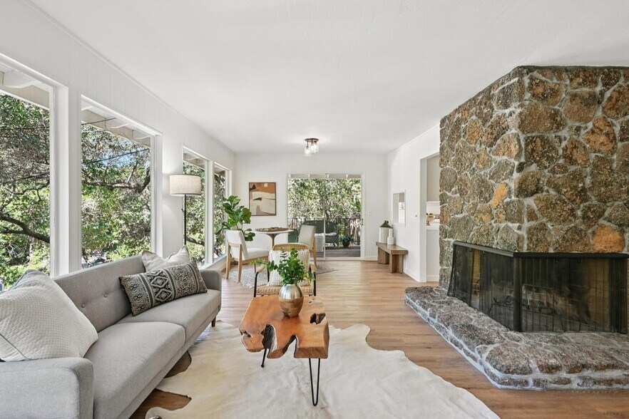 More Photos Of 135 Spring Grove Ave, San Rafael Multifamily For Sale