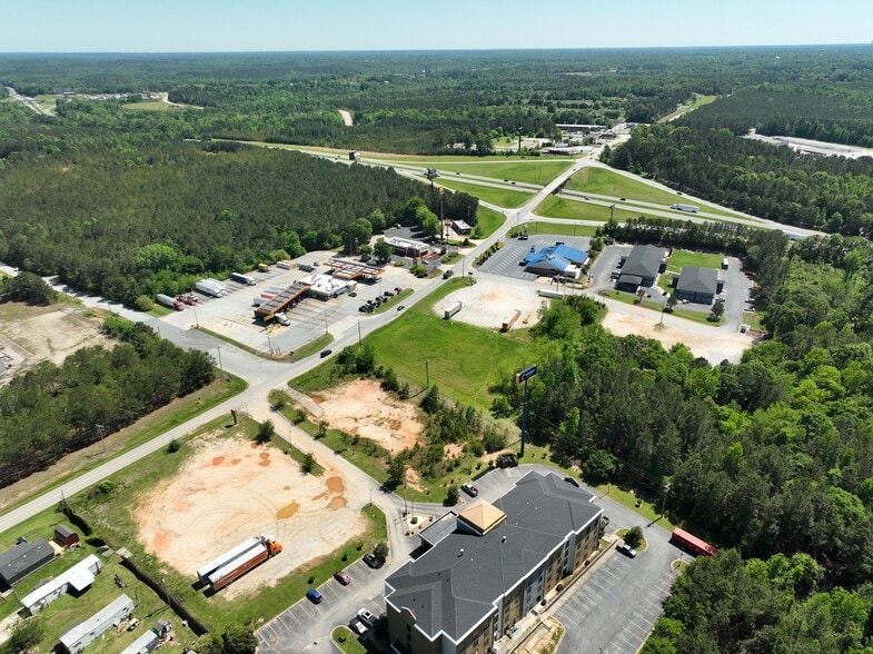 More Photos Of 12819 Highway 56, Clinton Restaurant For Lease