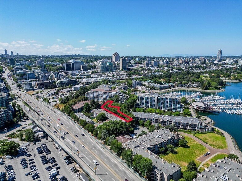 More Photos Of 500 Starboard Square, Vancouver Land For Sale