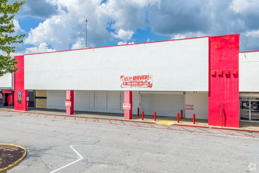 More Photos Of 4827-4903 Old National Hwy, College Park General Retail For Lease