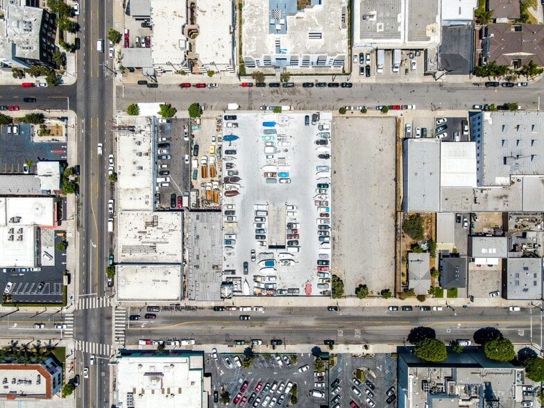 More Photos Of 460 W 5th St, San Pedro Parking Garage For Lease