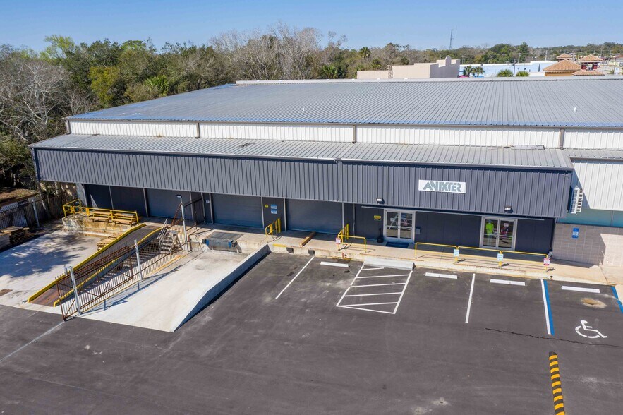 More Photos Of 618 Ridgewood Ave, Holly Hill Warehouse For Lease