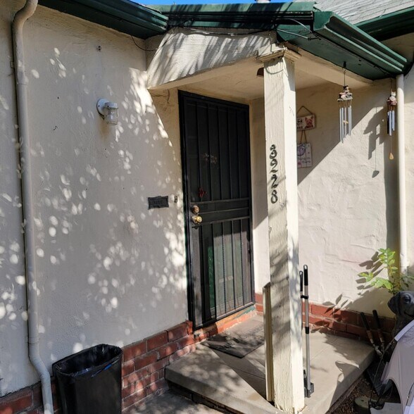 More Photos Of 3226 W St, Sacramento Apartments For Sale