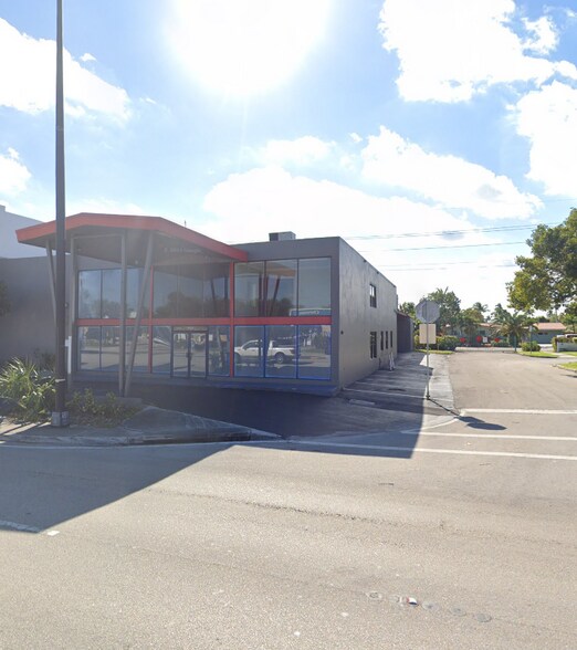 More Photos Of 1500 E Commercial Blvd, Fort Lauderdale Freestanding For Lease