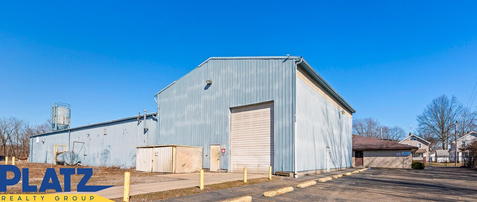 More Photos Of 1929 Larchmont Ave NE, Warren Warehouse For Sale