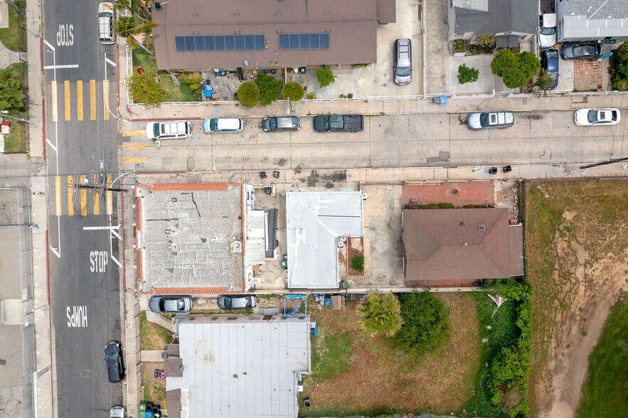 More Photos Of 8715 Regina Ct, Los Angeles Apartments For Sale