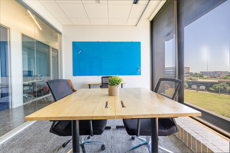 More Photos Of 305 E Huntland Dr, Austin Coworking Space