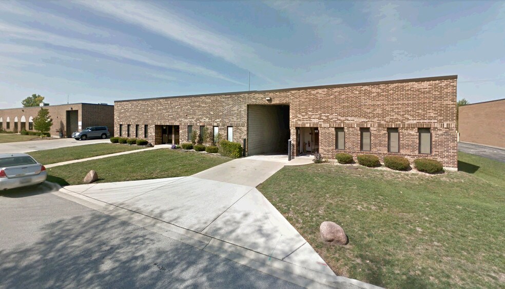 More Photos Of 369-373 Balm Ct, Wood Dale Warehouse For Lease