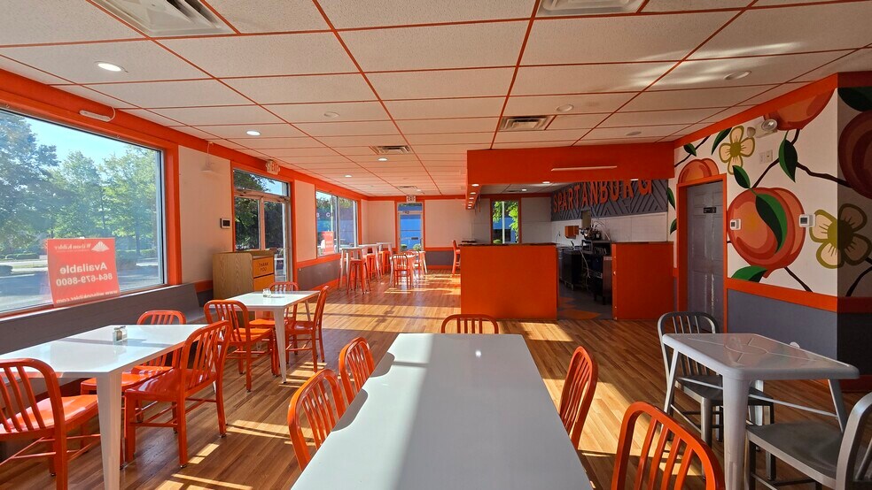 More Photos Of 98 Southport Rd, Spartanburg Restaurant For Lease