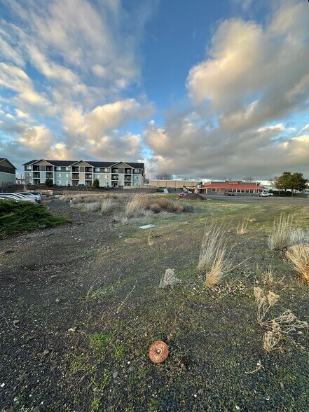 More Photos Of NKA Southgate, Pendleton Land For Sale