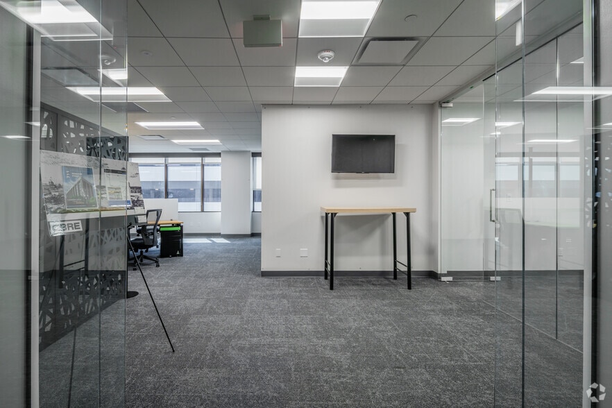 More Photos Of 711 Navarro St, San Antonio Office For Lease