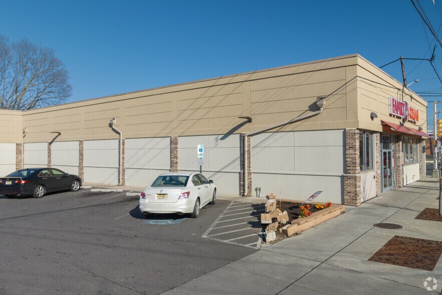 More Photos Of 1509 Princeton Ave, Ewing Freestanding For Sale