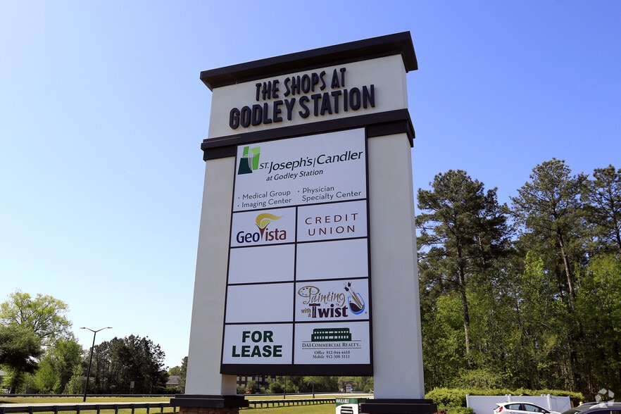 More Photos Of 107 Grand Central Blvd, Pooler Freestanding For Lease